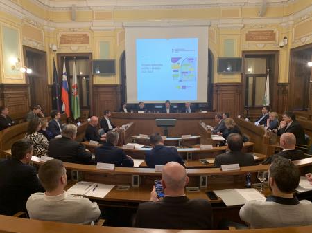 Foto2_konstitutivna seja Sveta LUR_14-2-2023